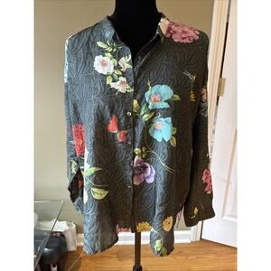 NWOT Johnny Was Blooming Seline Silk Floral BUTTON DOWN Shirt Blouse Size S